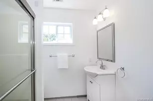 4 Spring Ct, Huntington, NY 11743 - Photo 24
