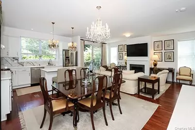 4 Spring Court, Huntington, NY 11743 - Photo 14
