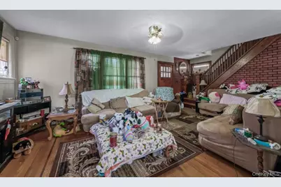 20 Nassau Boulevard, Malverne, NY 11565 - Photo 4