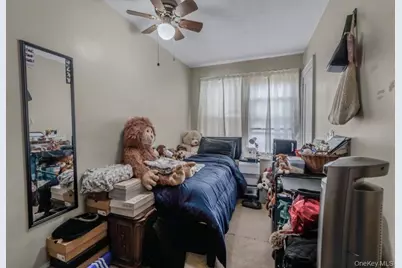 20 Nassau Boulevard, Malverne, NY 11565 - Photo 12