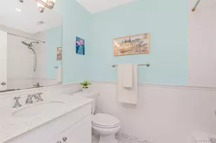 80 Old Boston Post Rd, New Rochelle, NY 10801 - Photo 14