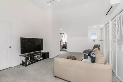 80 Old Boston Post Road #2, New Rochelle, NY 10801 - Photo 16