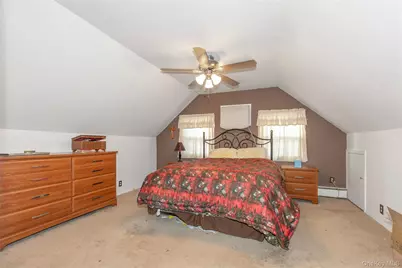 5 Crabtree Lane, Levittown, NY 11756 - Photo 12