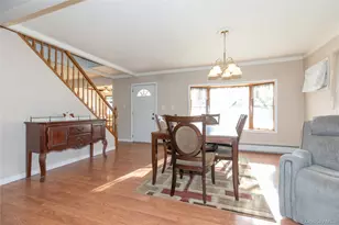 5 Crabtree Ln, Levittown, NY 11756 - Photo 6