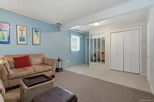 124 Saddle Ln, Levittown, NY 11756 - Photo 24