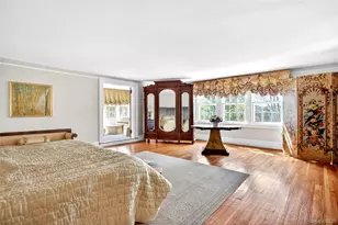 25 West Dr, Manhasset, NY 11030 - Photo 24