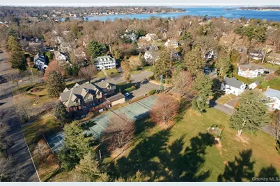 25 West Drive, Manhasset, NY 11030 - Photo 48