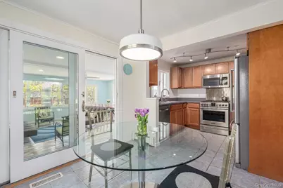 865 Track Avenue, Cutchogue, NY 11935 - Photo 6