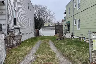 23-40 124th St, College Point, NY 11356 - Photo 6