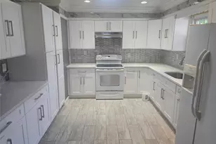 38 Sage St, Central Islip, NY 11722 - Photo 4