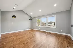 129 Tardy Ln S, Wantagh, NY 11793 - Photo 34