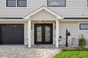 129 Tardy Ln S, Wantagh, NY 11793 - Photo 4