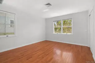 21 W Division St, Greenwich, CT 06830 - Photo 16
