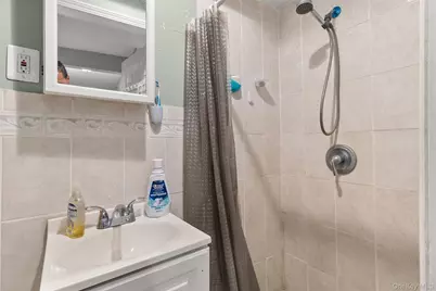 30 S 28th Street, Wyandanch, NY 11798 - Photo 20