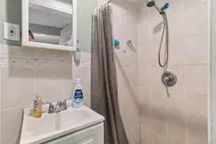 30 S 28th St, Wyandanch, NY 11798 - Photo 20
