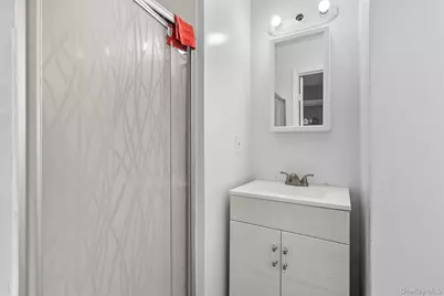 30 S 28th Street, Wyandanch, NY 11798 - Photo 16