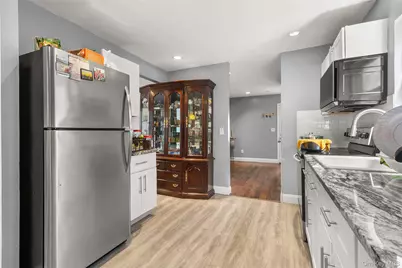 30 S 28th Street, Wyandanch, NY 11798 - Photo 8