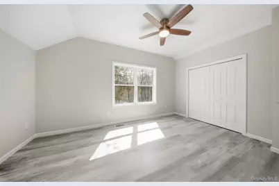 24 Farmingdale Lane, Bloomingburg, NY 12721 - Photo 28