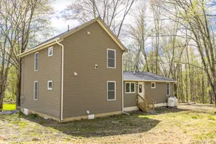 24 Farmingdale Ln, Bloomingburg, NY 12721 - Photo 32