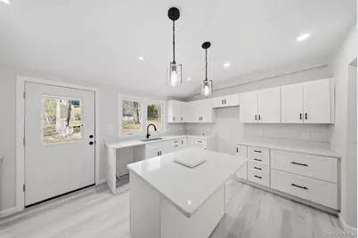 24 Farmingdale Lane, Bloomingburg, NY 12721 - Photo 1