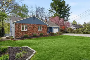 47 Valley View Terrace, Mount Kisco, NY 10549 - Photo 2