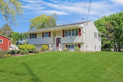 21 Kreuz Drive, West Nyack, NY 10994 - Photo 1