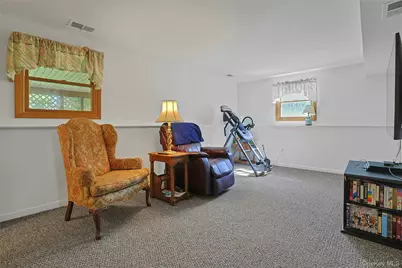 21 Kreuz Drive, West Nyack, NY 10994 - Photo 20