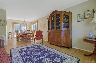 21 Kreuz Dr, West Nyack, NY 10994 - Photo 4