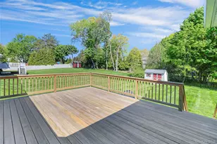 21 Kreuz Dr, West Nyack, NY 10994 - Photo 26