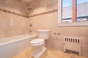 75-20 180th St, Fresh Meadows, NY 11366 - Photo 20