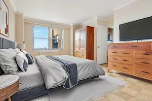 110-11 Queens Blvd, Forest Hills, NY 11375 - Photo 4