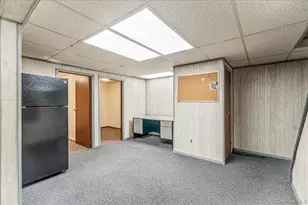 21 Norman St, Lynbrook, NY 11563 - Photo 16