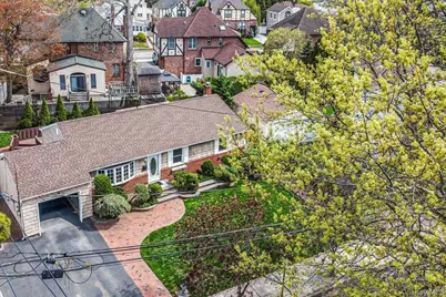 21 Norman Street, Lynbrook, NY 11563 - Photo 30