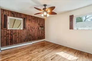 21 Norman St, Lynbrook, NY 11563 - Photo 10