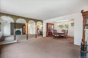 21 Norman St, Lynbrook, NY 11563 - Photo 4