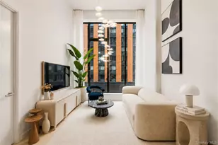 25-08 43rd Ave, Long Island City, NY 11101 - Photo 2