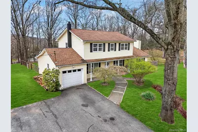 16 Mockingbird Lane, Washingtonville, NY 10992 - Photo 2