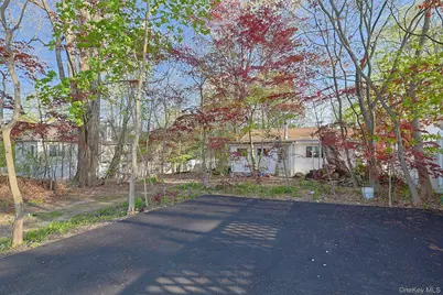 231 Cherry Road, Yorktown Heights, NY 10598 - Photo 16