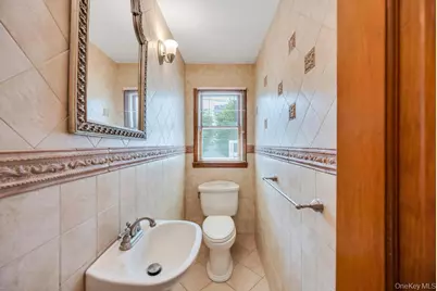 64 Muttontown Eastwoods Road, Syosset, NY 11791 - Photo 26