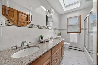 64 Muttontown Eastwoods Road, Syosset, NY 11791 - Photo 18