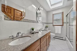 64 Muttontown Eastwoods Rd, Syosset, NY 11791 - Photo 18