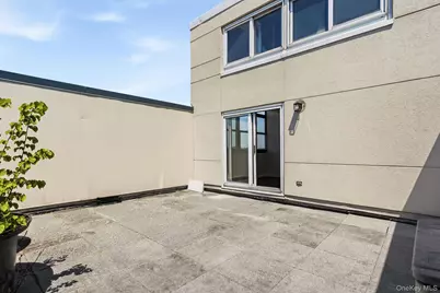 1 Landmark Square #607, Port Chester, NY 10573 - Photo 32