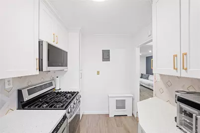 220-02 Stronghurst Avenue #(Lower) 18-3, Queens Village, NY 11427 - Photo 10