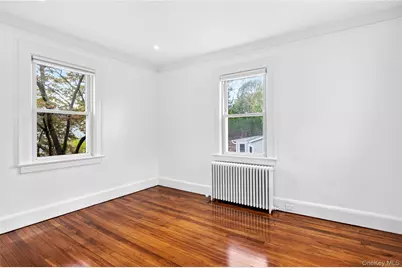 17 Neulist Avenue, Port Washington, NY 11050 - Photo 16