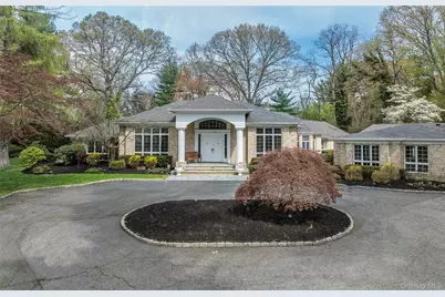 1095 Pine Valley Road, Upper Brookville, NY 11771 - Photo 1