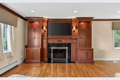 16 E Slope Road, Bayville, NY 11709 - Photo 20