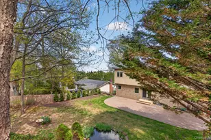 16 E Slope Rd, Bayville, NY 11709 - Photo 38