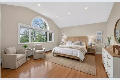 16 E Slope Road, Bayville, NY 11709 - Photo 26