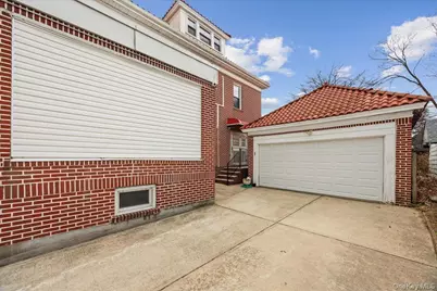 20931 39th Avenue, Bayside, NY 11361 - Photo 22