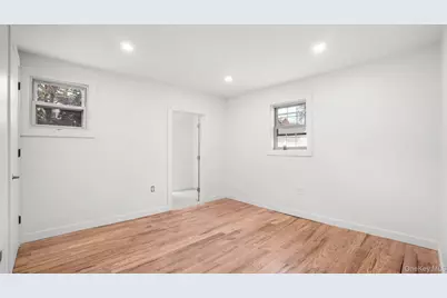 219 E 238th Street, Bronx, NY 10470 - Photo 14